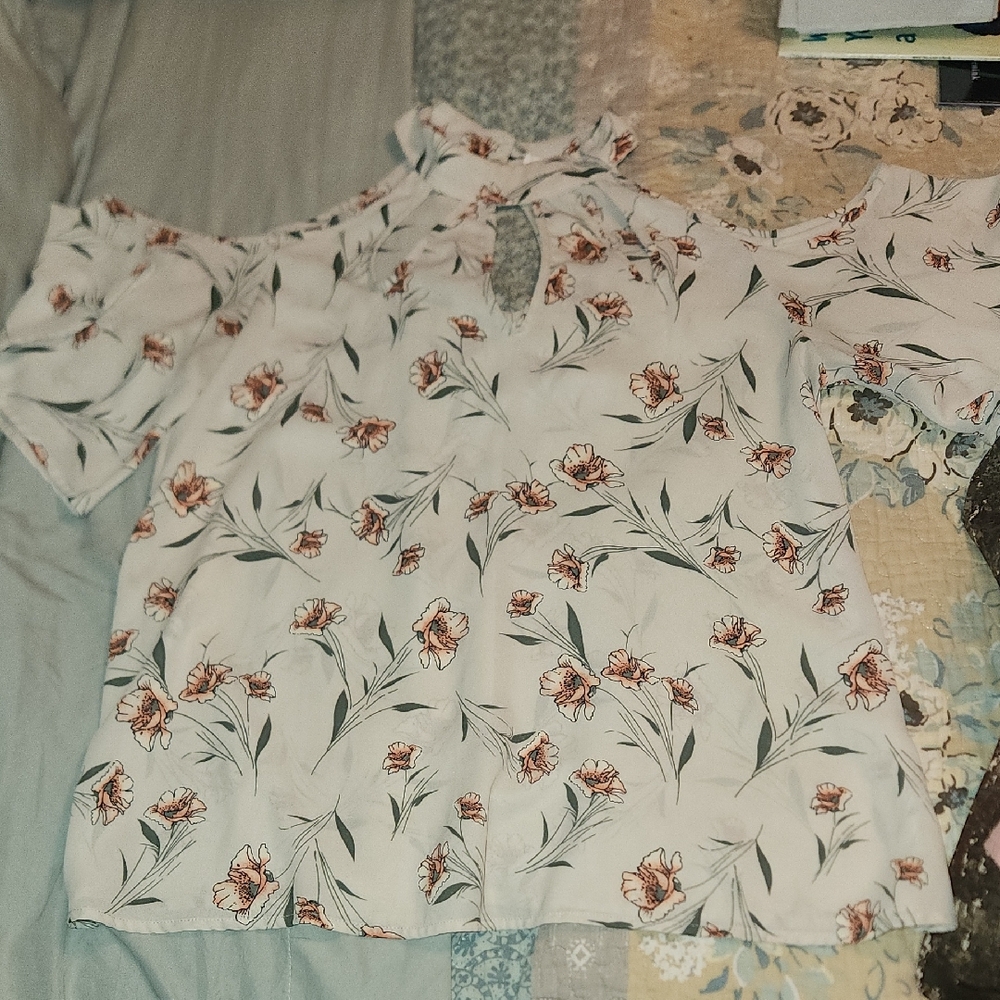 Sienna Sky Floral Cutout Sleeve Top - Cream and Orange